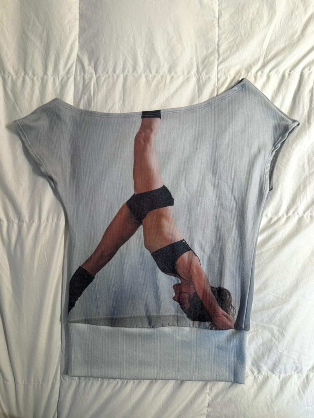 Omighty off-the-shoulder top